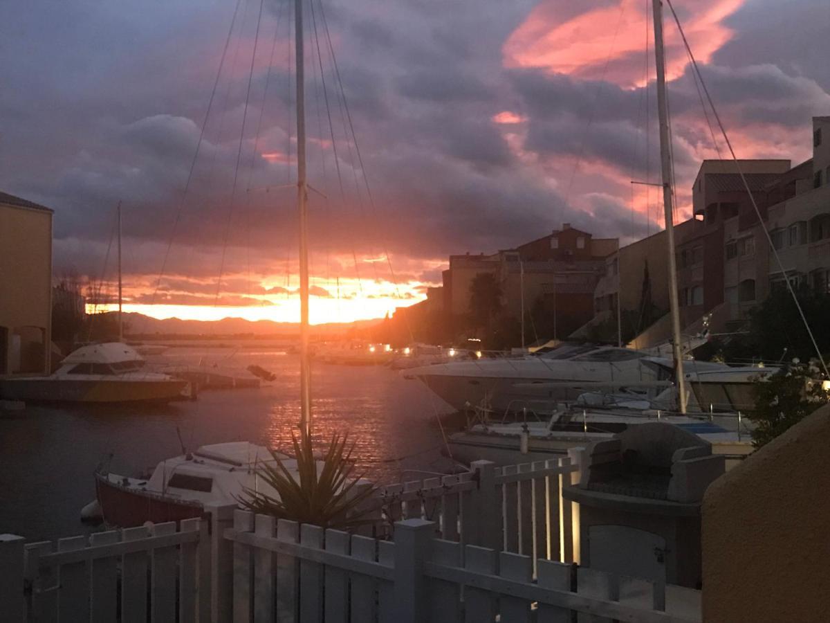 Marina Les Pieds Dans L Eau Daire Le Barcarès Dış mekan fotoğraf